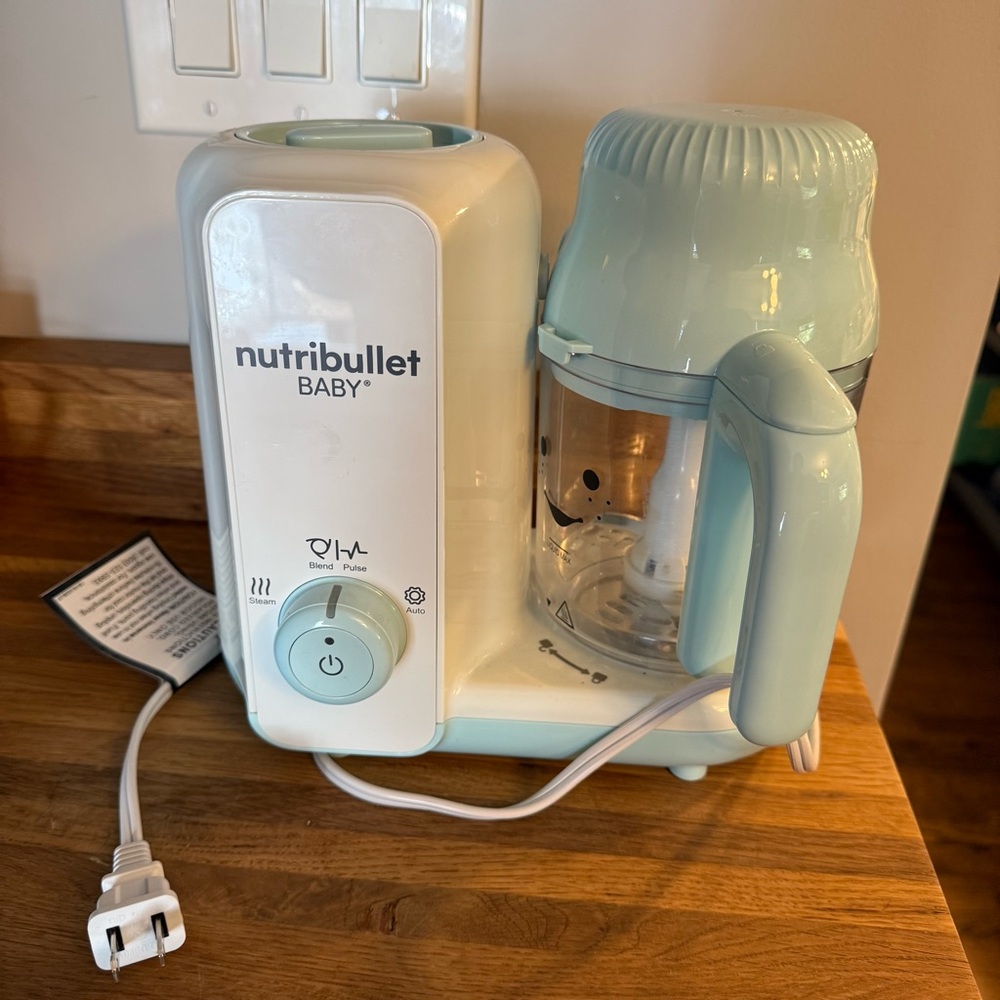 Nutribullet Baby Food Processor in Mint Green